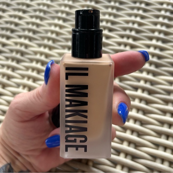 Il Makiage Woke Up Like This Flawless Base Foundation Series CL - Picture 5 of 5
